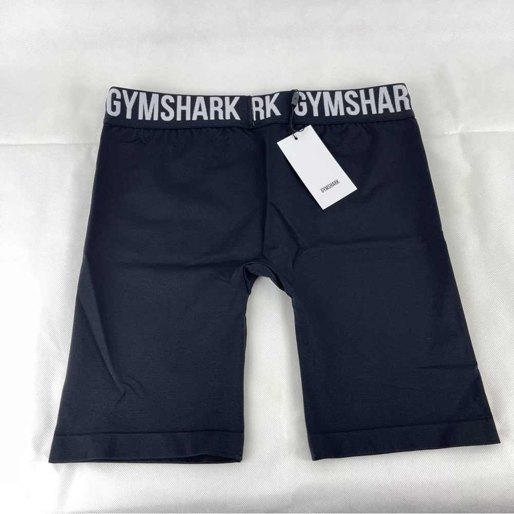 Gymshark Women’s Seamless Black Shorts - Picture 3 of 5
